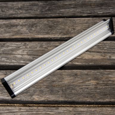 LED-belysning til innendørs drivbenk mini 8 W, Erstatningsenhet med LED-belysning til Innendørs drivbenk mini svart/hvit (50274/50273).